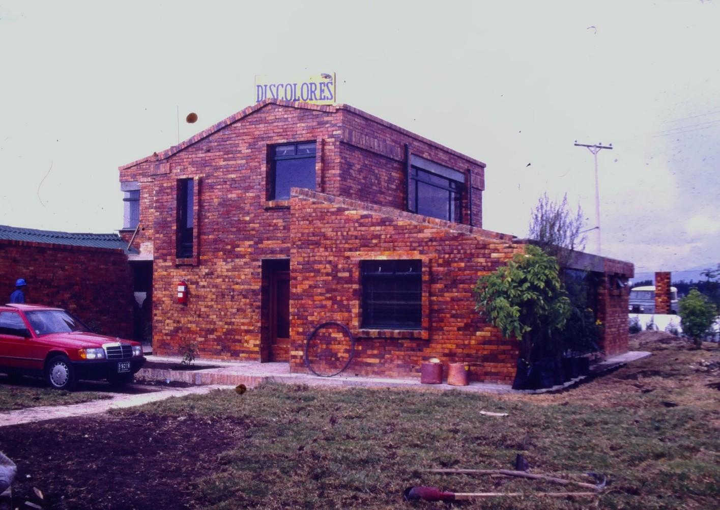 Bodega Industrial Discolores